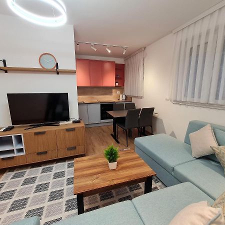 Rita Apartment Gjakova ภายนอก รูปภาพ